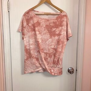 Tie dye Hope and Harlow blouse with twist on the bottom front